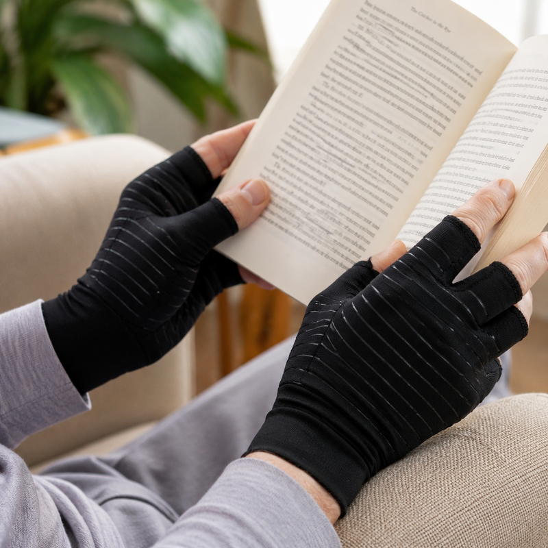Everyday Comfort Arthritis Gloves – Lightweight Copper Nylon